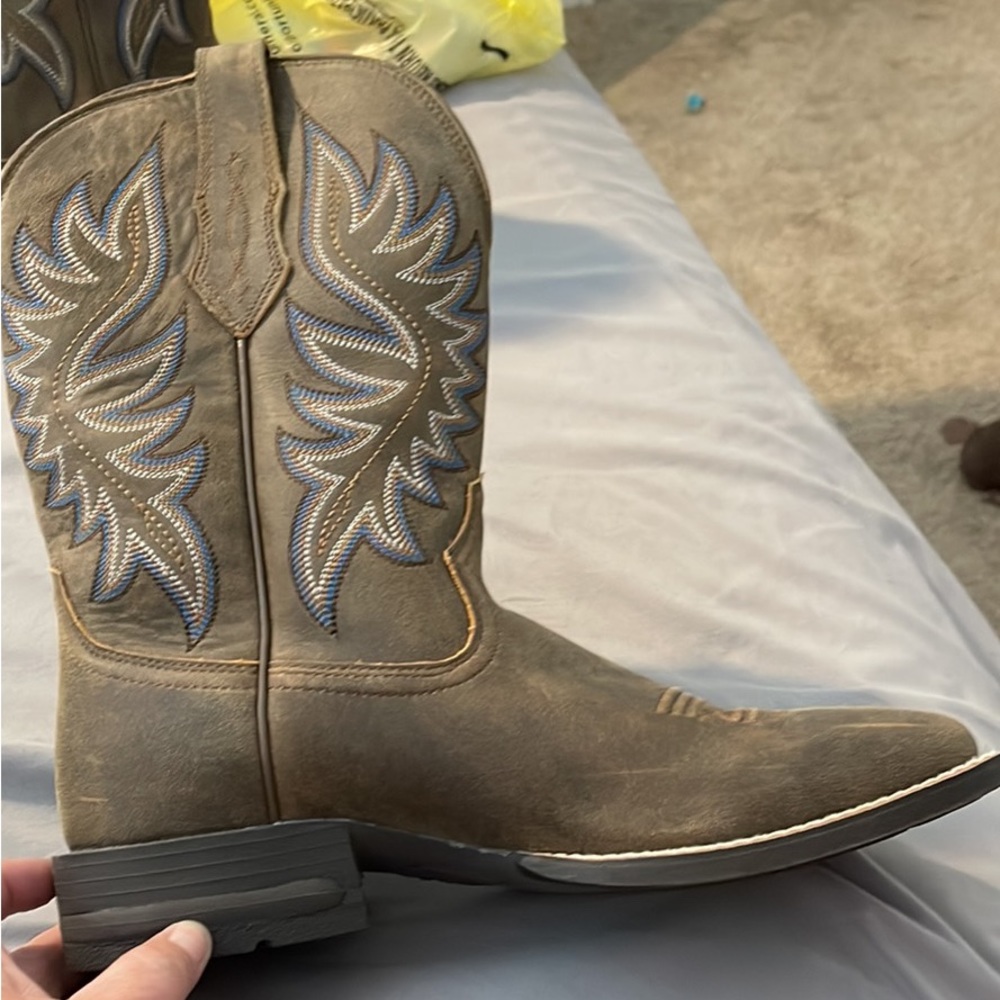 Men’s Ariat boots